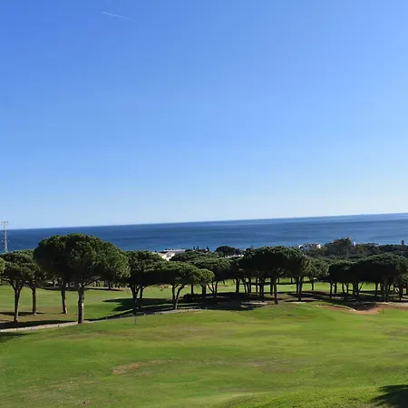 Апартаменты Seaview Penthouse Reserva De Марбелья